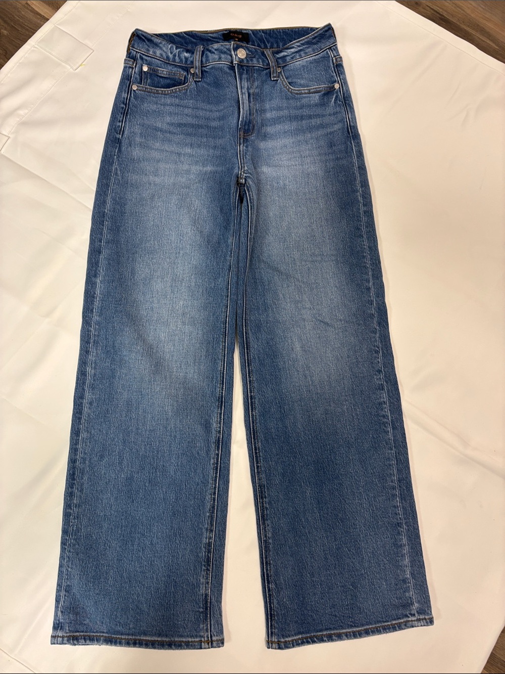 QUINCE WOMENS BELLA STRECH WIDE LEG JEANS!